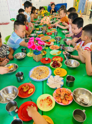 Hình ảnh TRƯỜNG MẦM NON XƯƠNG HUÂN  TỔ CHỨC TIỆC BUFFET CUỐI NĂM HỌC 2024 – 2025