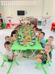 Hình ảnh TRƯỜNG MẦM NON XƯƠNG HUÂN  TỔ CHỨC TIỆC BUFFET CUỐI NĂM HỌC 2024 – 2025