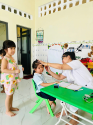Hình ảnh TRƯỜNG MẦM NON XƯƠNG HUÂN TỔ CHỨC KHÁM SỨC KHOẺ ĐẦU NĂM CHO TRẺ - NĂM HỌC 2025 - 2026