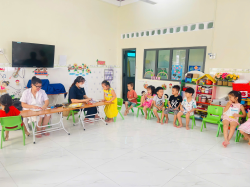 Hình ảnh TRƯỜNG MẦM NON XƯƠNG HUÂN TỔ CHỨC KHÁM SỨC KHOẺ ĐẦU NĂM CHO TRẺ - NĂM HỌC 2025 - 2026