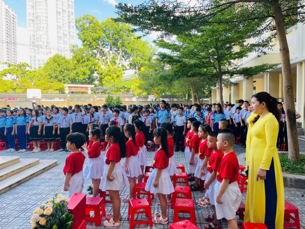 TRƯỜNG MẦM NON XƯƠNG HUÂN TỔ CHỨC CHO CHÁU  MG 5 – 6 TUỔI THAM QUAN TRƯỜNG TIỂU HỌC XƯƠNG HUÂN  NĂM HỌC 2024 – 2025