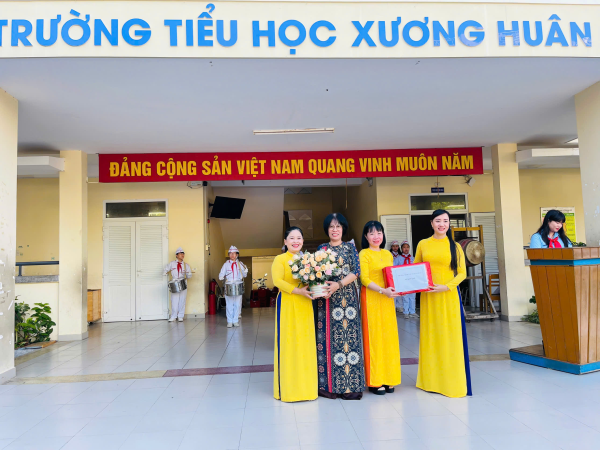 TRƯỜNG MẦM NON XƯƠNG HUÂN TỔ CHỨC CHO CHÁU  MG 5 – 6 TUỔI THAM QUAN TRƯỜNG TIỂU HỌC XƯƠNG HUÂN  NĂM HỌC 2024 – 2025