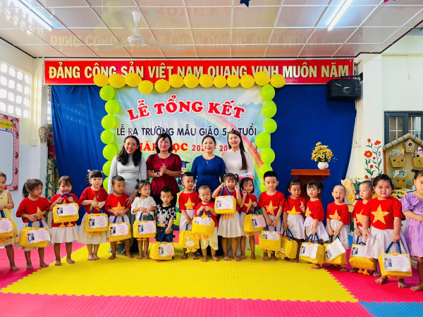 TRƯỜNG MẦM NON XƯƠNG HUÂN TỔ CHỨC LỄ TỔNG KẾT NĂM HỌC VÀ LỄ RA TRƯỜNG CHO CÁC CHÁU LỚP MẪU GIÁO 5 – 6 TUỔI NĂM HỌC 2024 - 2025
