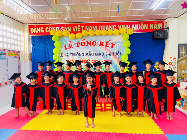 TRƯỜNG MẦM NON XƯƠNG HUÂN TỔ CHỨC LỄ TỔNG KẾT NĂM HỌC VÀ LỄ RA TRƯỜNG CHO CÁC CHÁU LỚP MẪU GIÁO 5 – 6 TUỔI NĂM HỌC 2024 - 2025