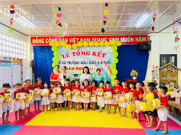TRƯỜNG MẦM NON XƯƠNG HUÂN TỔ CHỨC LỄ TỔNG KẾT NĂM HỌC VÀ LỄ RA TRƯỜNG CHO CÁC CHÁU LỚP MẪU GIÁO 5 – 6 TUỔI NĂM HỌC 2024 - 2025