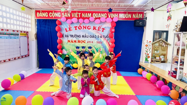 TRƯỜNG MẦM NON XƯƠNG HUÂN TỔ CHỨC LỄ TỔNG KẾT NĂM HỌC VÀ LỄ RA TRƯỜNG CHO CÁC CHÁU LỚP MẪU GIÁO 5 – 6 TUỔI NĂM HỌC 2024 - 2025