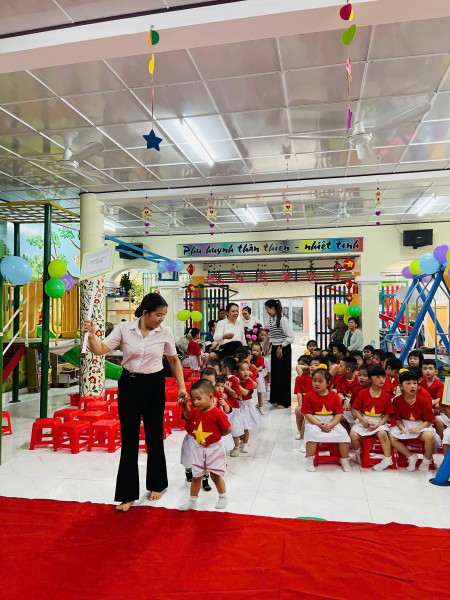 TRƯỜNG MẦM NON XƯƠNG HUÂN TỔ CHỨC  HỘI THI “HỘI KHỎE MĂNG NON” NĂM HỌC 2025 - 2026