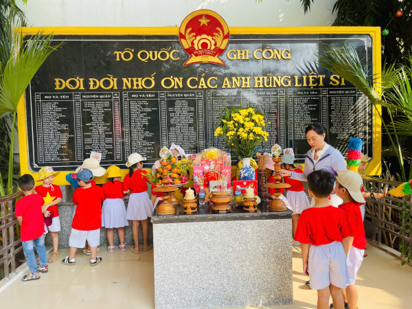 TRƯỜNG MẦM NON XƯƠNG HUÂN  TỔ CHỨC CHO TRẺ LỚP MG 4- 5 TUỔI VÀ MG 5 – 6 TUỔI “THAM QUAN DI TÍCH LỊCH SỬ- VĂN HOÁ ĐÌNH XƯƠNG HUÂN” NĂM HỌC 2025 – 2026
